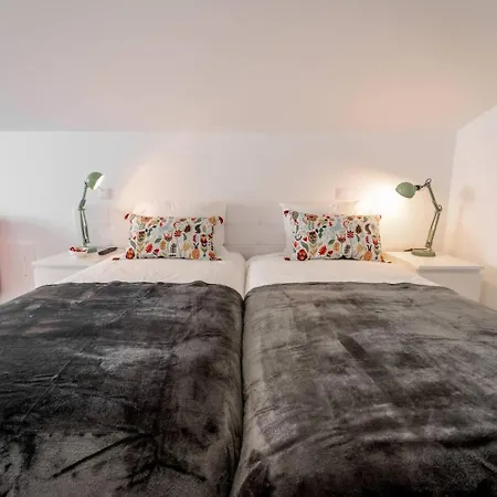 Praça Velha Ii - Estúdio No Centro De Braga