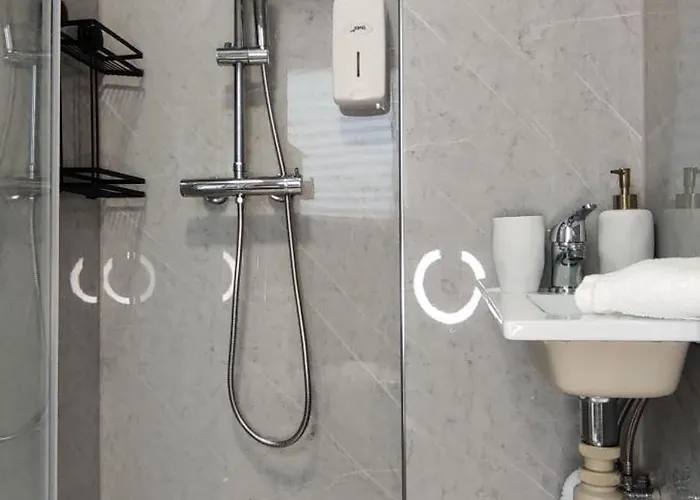 Praca Velha Ii - Estudio No Centro De Apartment Braga